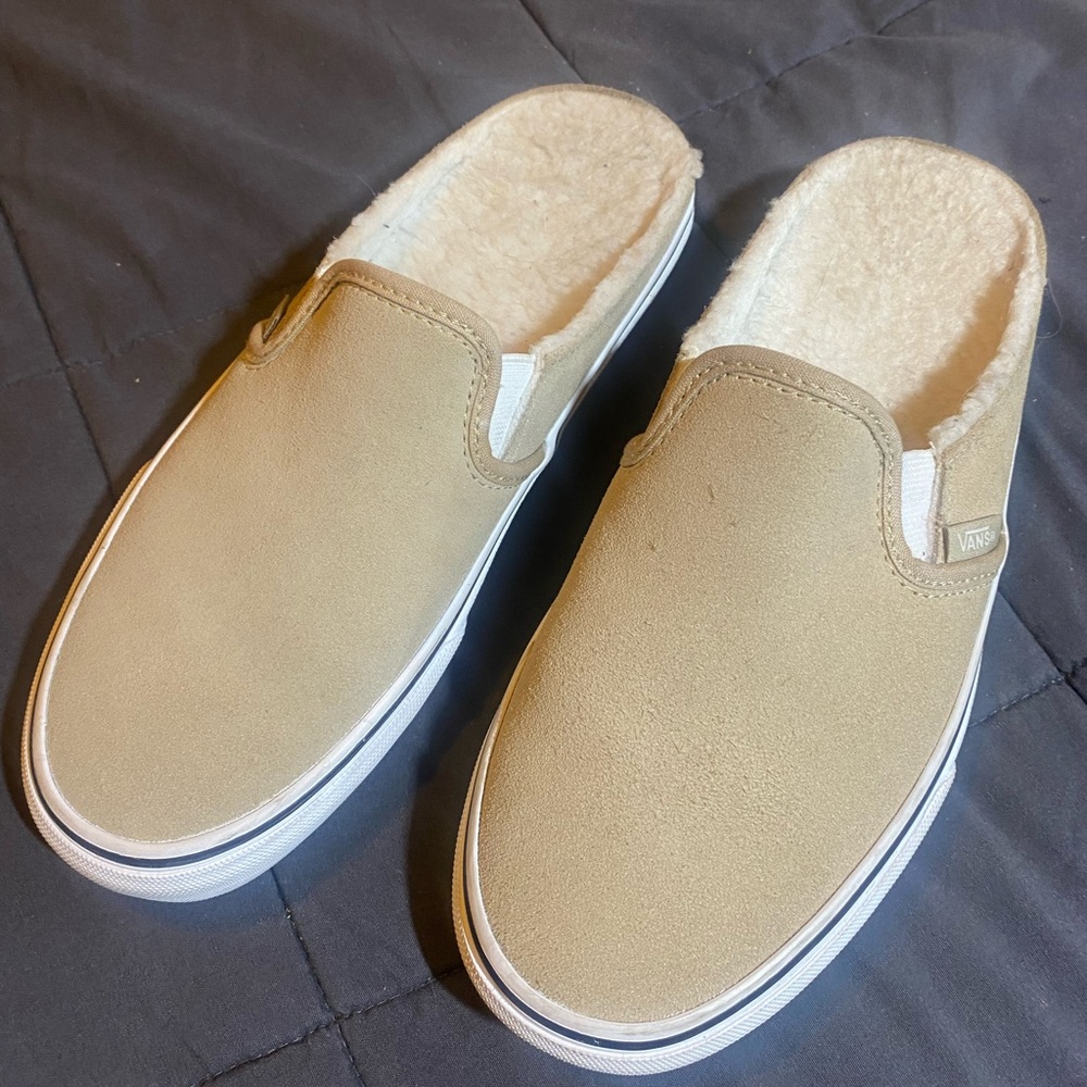 Vans Women's Asher Mule Suede Sherpa Tan Slip-On Shoes